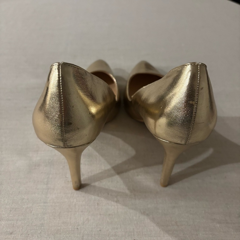 Felicity Metallic Gold Heels Women’s Size 9 Pointed Toe Pumps - Picture 2 of 8